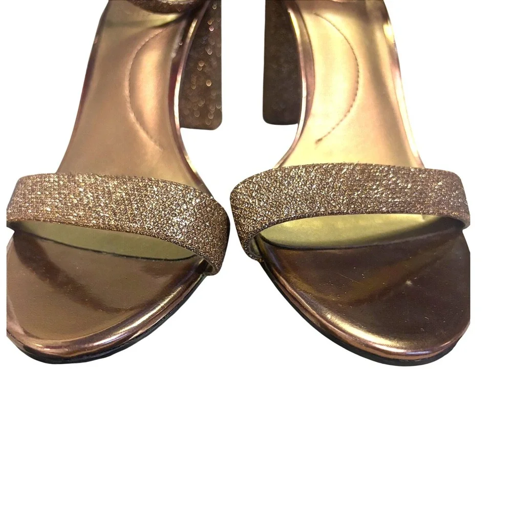 Bandolino armory glitter